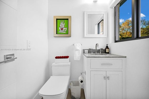 Bathroom, Interior