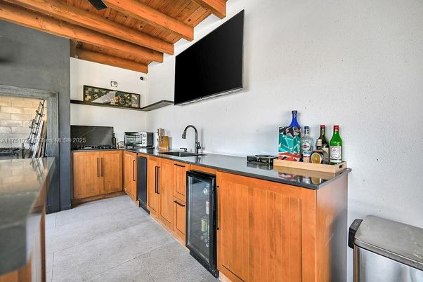 Interior, Kitchen, Wooden Beams, Wooden Ceilings