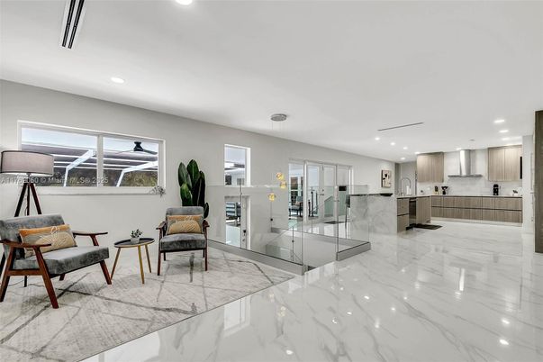 Interior, Kitchen, Marble, Recessed Lighting