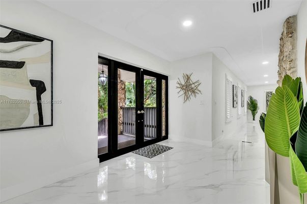 Interior, Marble, Recessed Lighting