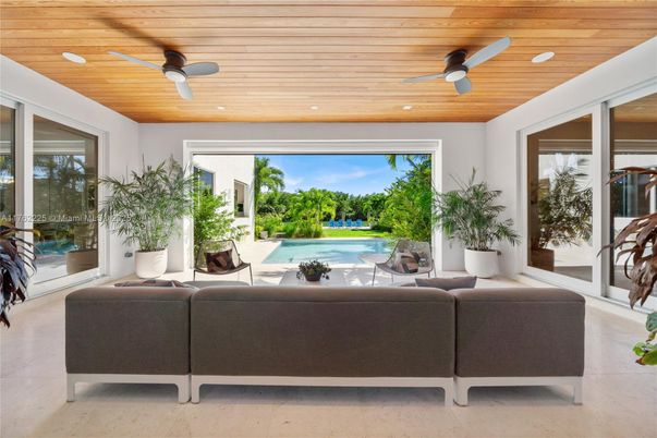 Interior, Living room, Recessed Lighting, Wooden Ceilings
