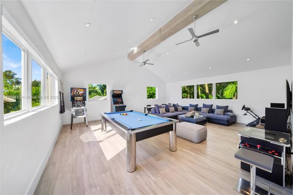 Billiard Table, Game Room, Interior, Living room, Recessed Lighting, Wooden Beams, Wood Texture Flooring