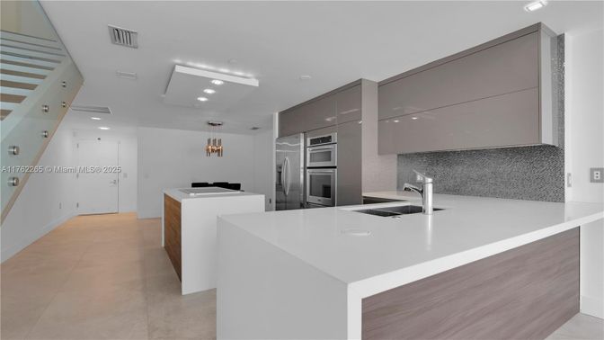 Interior, Kitchen, Pendant Lights, Recessed Lighting, Stainless Steel Appliances