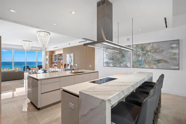 Chandelier, Interior, Kitchen, Recessed Lighting, Water