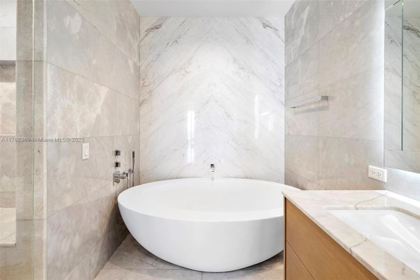 Bathroom, Dual Sink Vanities, Free Standing Baths, Interior, Marble Walls