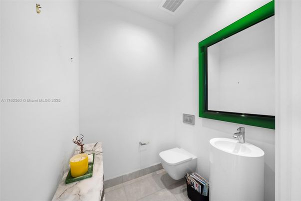Bathroom, Interior