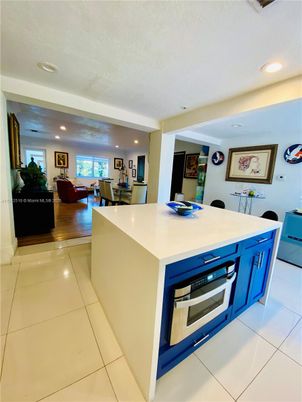 Dining room, Interior, Kitchen, Living room, Recessed Lighting
