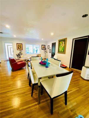 Dining room, Interior, Living room, Recessed Lighting, Wood Texture Flooring