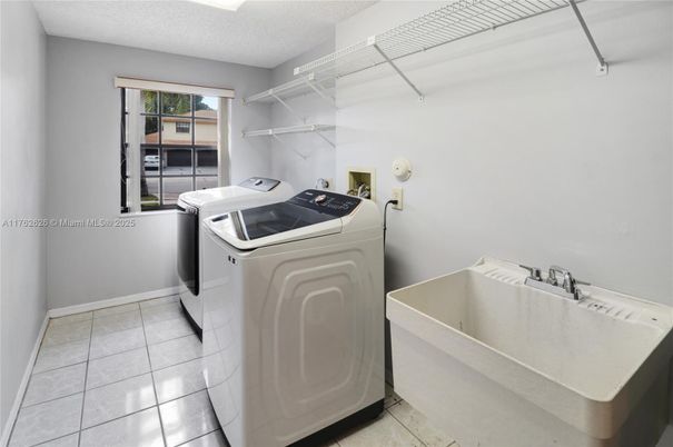 Interior, Washer