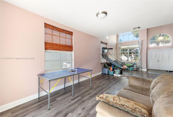 Game Room, Interior, Wood Texture Flooring