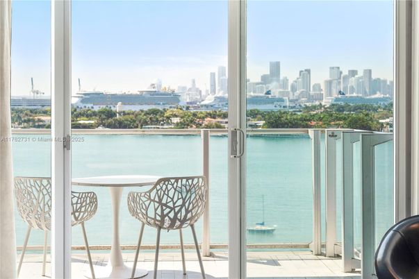Water, Exterior, Interior, Other, Skyline