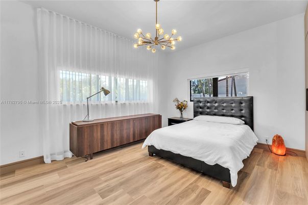 Bedroom, Interior, Pendant Lights, Wood Texture Flooring