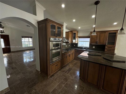 Interior, Kitchen, Pendant Lights, Recessed Lighting, Stainless Steel Appliances