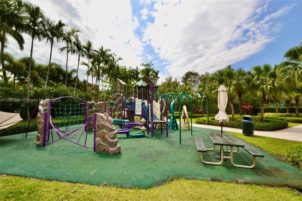 Backyard, Exterior, Playground