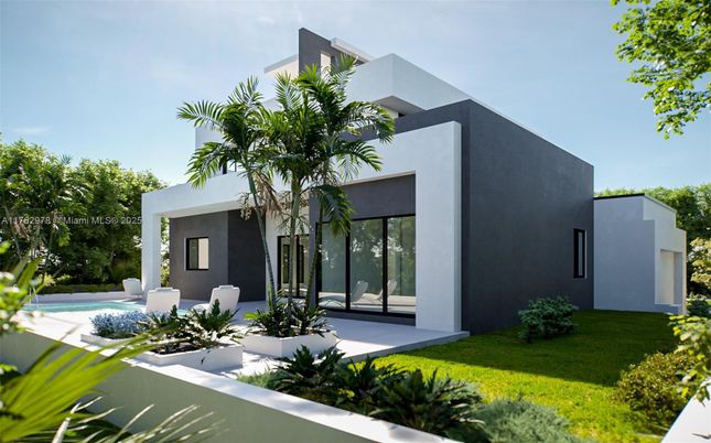 Backyard, Exterior, Facade, Modern