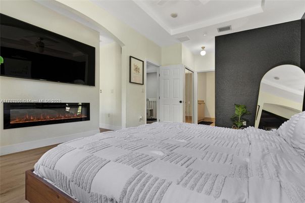 Bedroom, Fireplace, Interior, Wood Texture Flooring