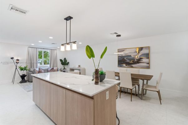 Dining room, Interior, Kitchen, Living room, Marble, Pendant Lights, Recessed Lighting