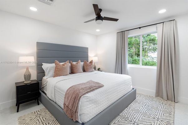 Bedroom, Interior, Recessed Lighting
