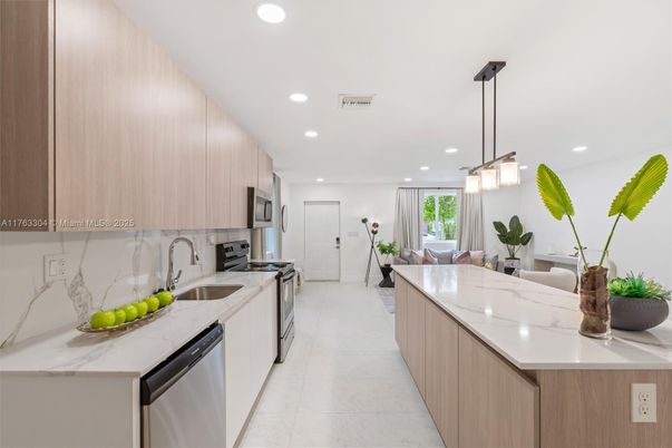 Dining room, Interior, Kitchen, Marble, Pendant Lights, Recessed Lighting, Stainless Steel Appliances