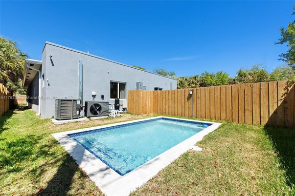 Backyard, Exterior, Pool