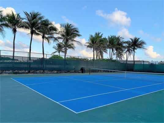 Exterior, Tennis Courts