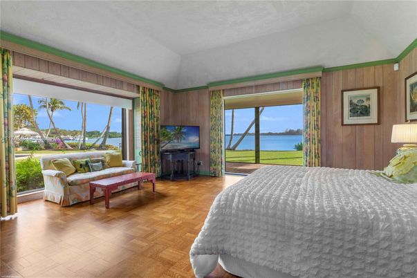 Bedroom, Interior, Water, Wood Texture Flooring