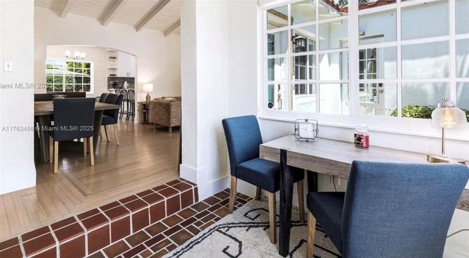 Dining room, Interior, Wooden Beams, Wooden Ceilings, Wood Texture Flooring