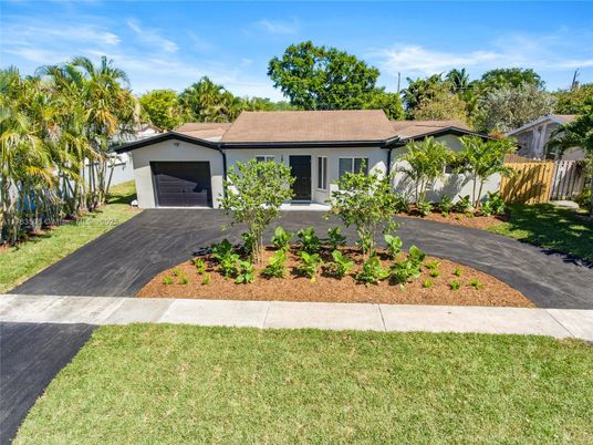 Attached, Backyard, Exterior, Facade, Ranch