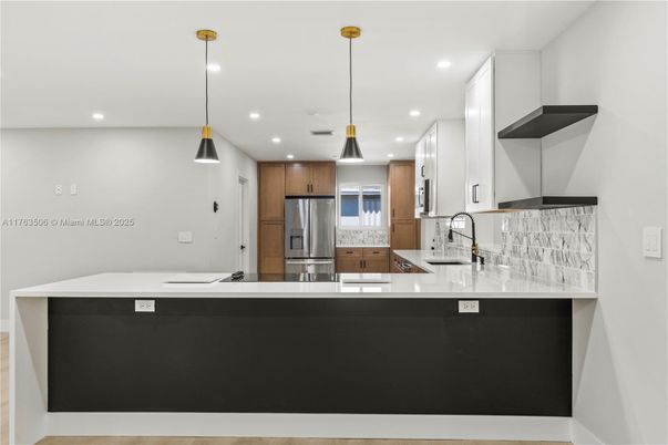 Interior, Kitchen, Pendant Lights, Recessed Lighting, Stainless Steel Appliances