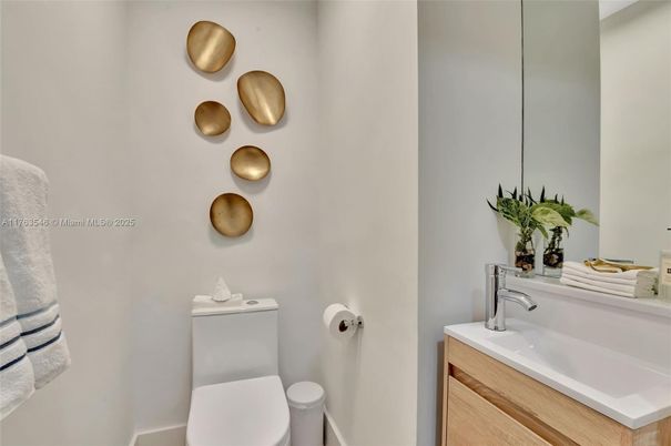 Bathroom, Interior