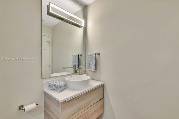 Bathroom, Interior