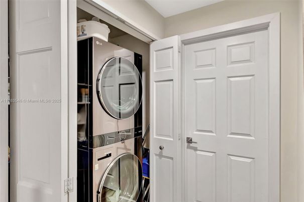 Interior, Utility Closets, Washer