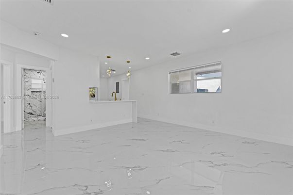 Empty room, Interior, Kitchen, Marble, Pendant Lights, Recessed Lighting