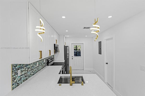 Interior, Pendant Lights, Recessed Lighting