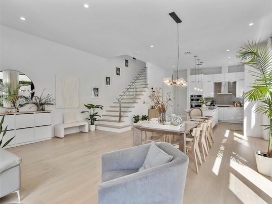 Dining room, Interior, Kitchen, Pendant Lights, Recessed Lighting, Stainless Steel Appliances, Wood Texture Flooring