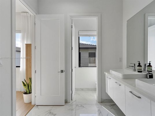 Bathroom, Dual Sink Vanities, Interior, Marble