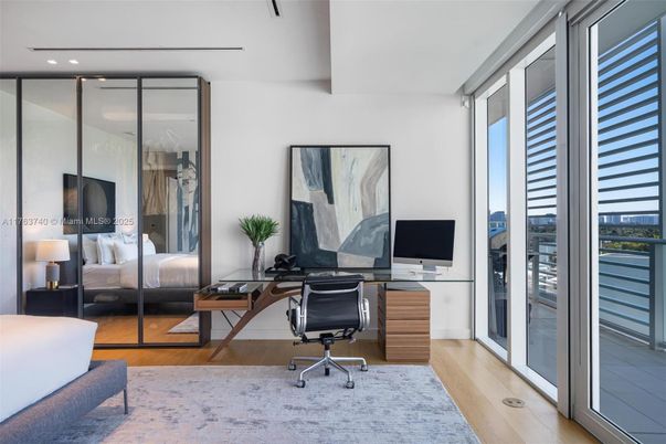 Bedroom, Home Office, Interior, Recessed Lighting, Wood Texture Flooring