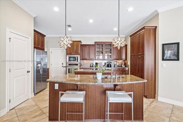 Interior, Kitchen, Pendant Lights, Recessed Lighting, Stainless Steel Appliances