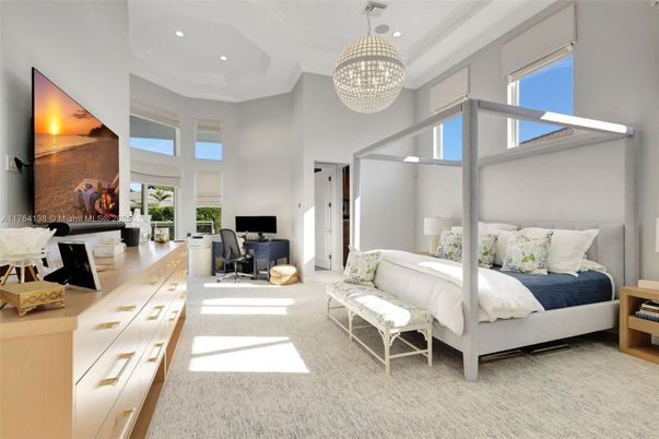 Bedroom, Interior, Pendant Lights, Recessed Lighting