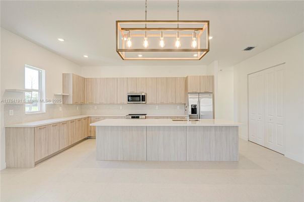 Interior, Kitchen, Pendant Lights, Recessed Lighting, Stainless Steel Appliances