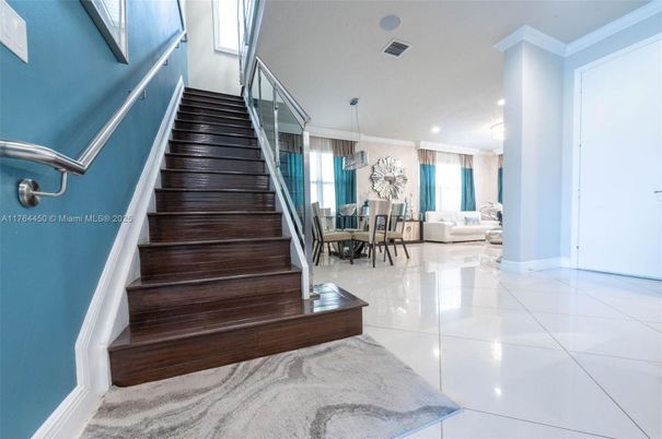 Dining room, Interior, Recessed Lighting