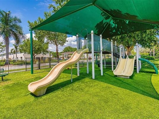 Backyard, Exterior, Playground