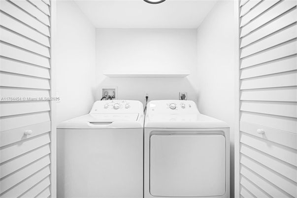 Interior, Utility Closets, Washer