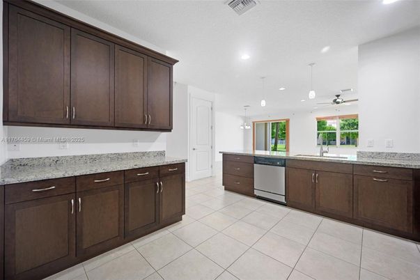 Interior, Kitchen, Pendant Lights, Recessed Lighting