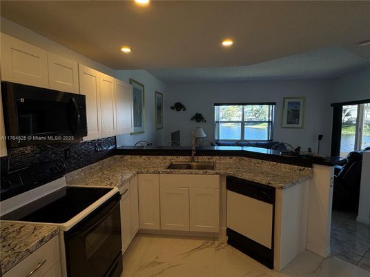 Interior, Kitchen, Marble, Recessed Lighting