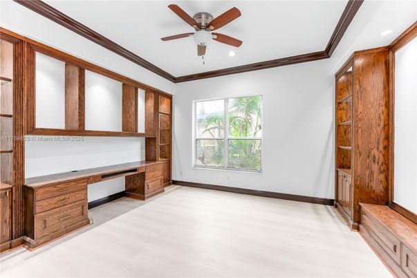 Empty room, Home Office, Interior, Recessed Lighting, Wood Texture Flooring