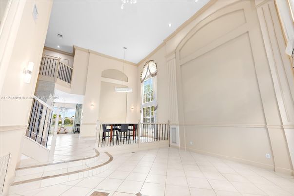 Dining room, Interior, Pendant Lights, Recessed Lighting
