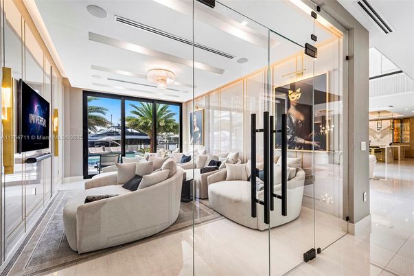 Interior, Living room, Water