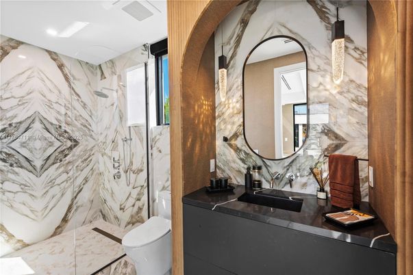 Bathroom, Interior, Marble Walls, Recessed Lighting