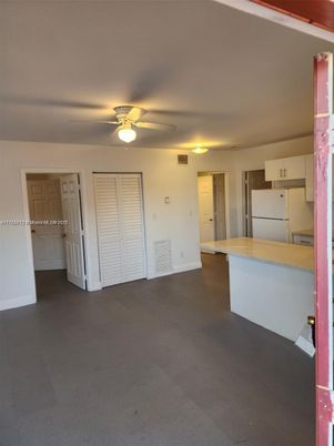 Empty room, Interior, Kitchen